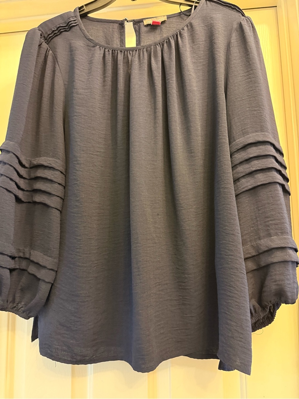 Vince Camuto Women's Navy Blue Pleated Sleeve Blouse